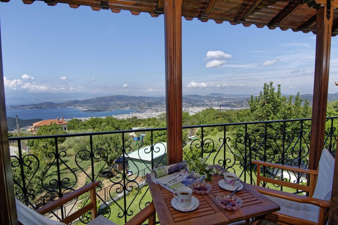 פורטאריה Iatrou House- Villa With Incredible View מראה חיצוני תמונה